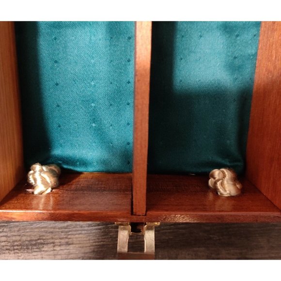 Wooden Handmade Folk Art Carved Painted Lover Carrying Box 12x10x3" Signed OOAK - Picture 12 of 16